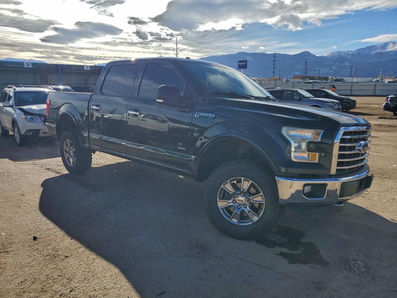 FORD F-150 SUPERCREW