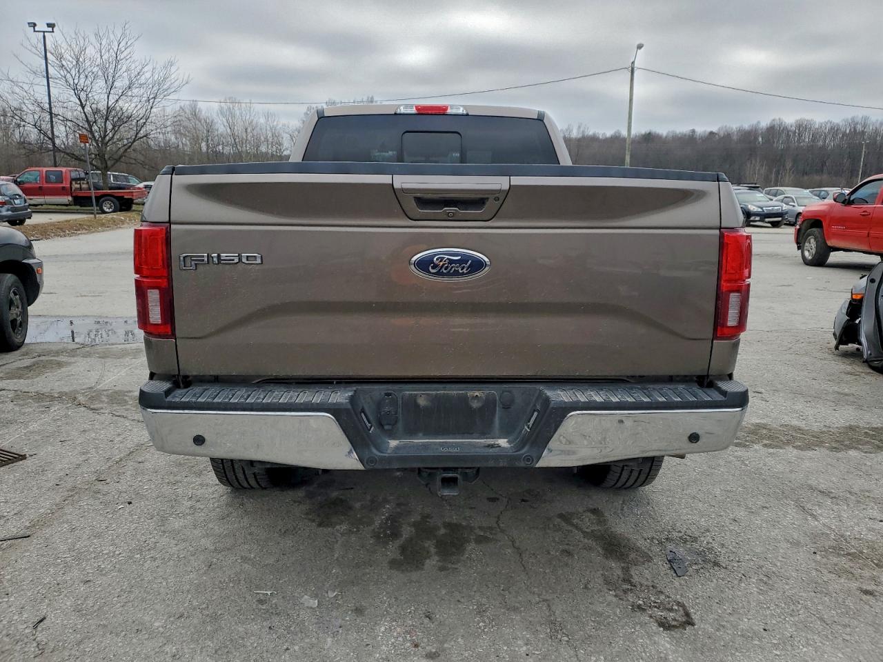 FORD F-150 SUPER CAB
