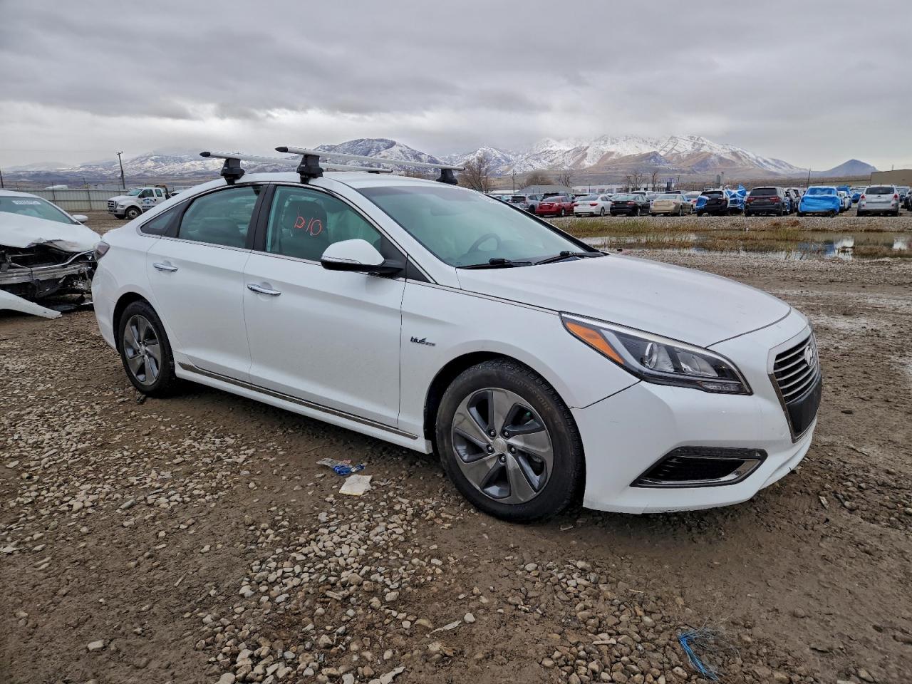 HYUNDAI SONATA PLUG-IN HYBRID