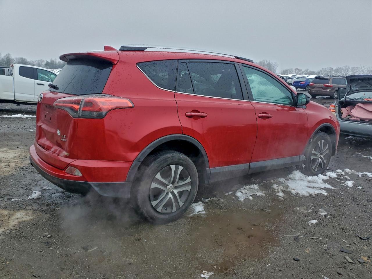 TOYOTA RAV4 LE