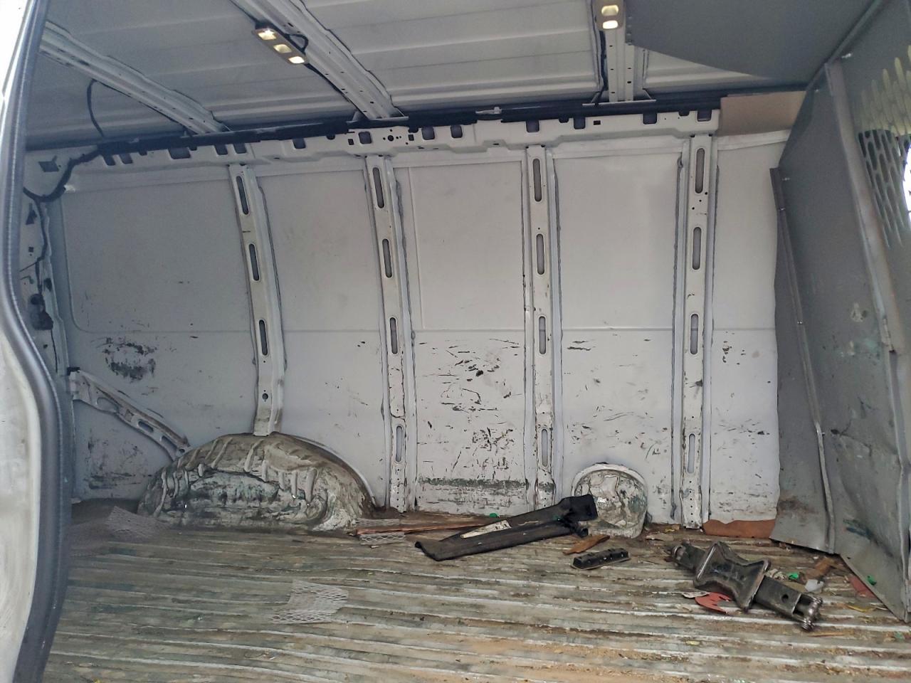 CHEVROLET EXPRESS G2