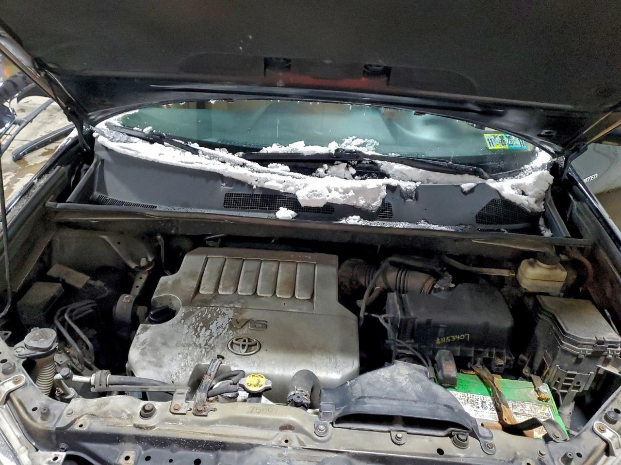 TOYOTA HIGHLANDER LIMITED