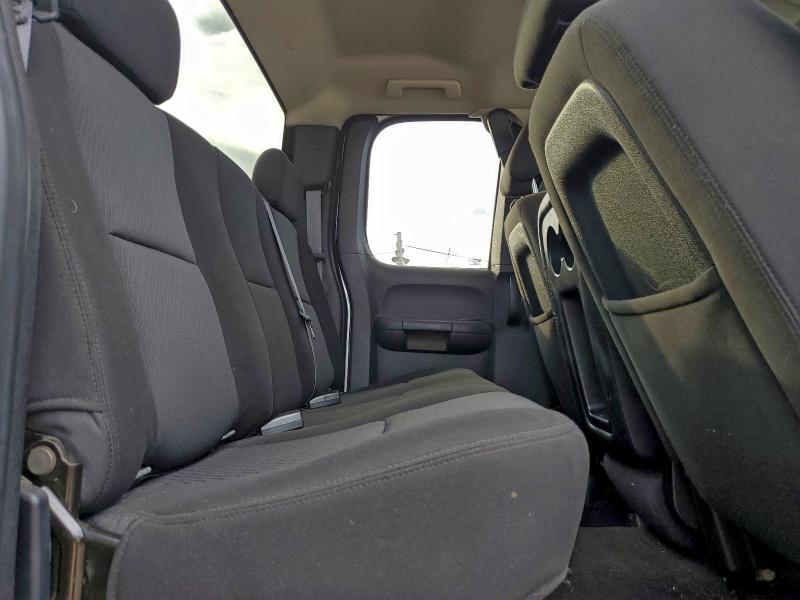 2011 CHEVROLET SILVERADO #3303864701