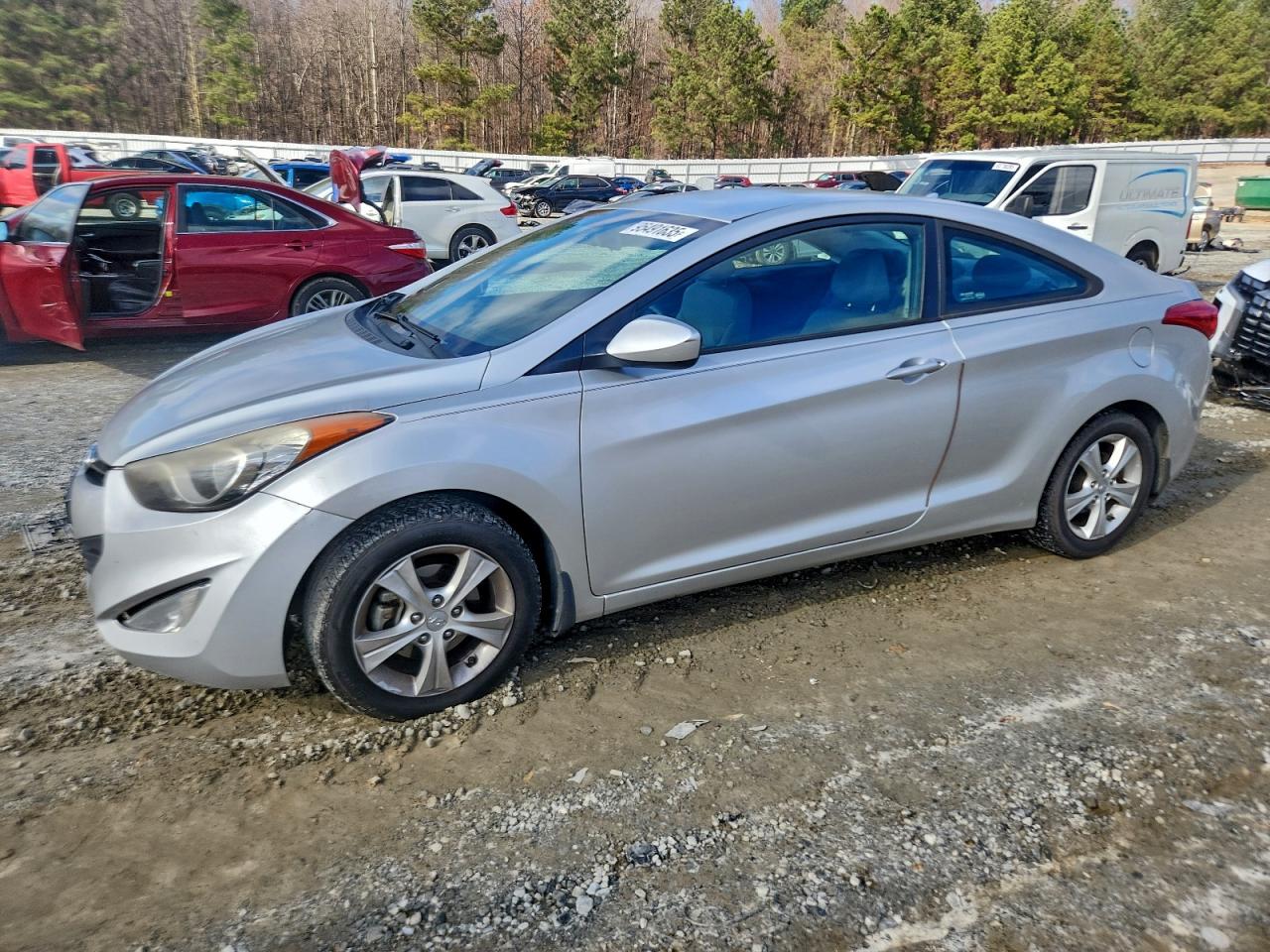 HYUNDAI ELANTRA GS