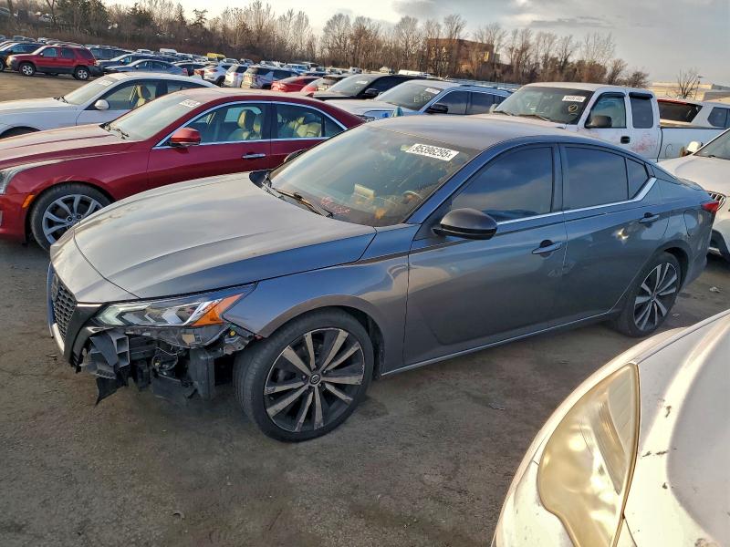 2021 NISSAN ALTIMA SR #3317702139