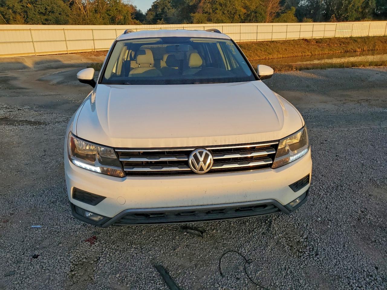 VOLKSWAGEN TIGUAN S
