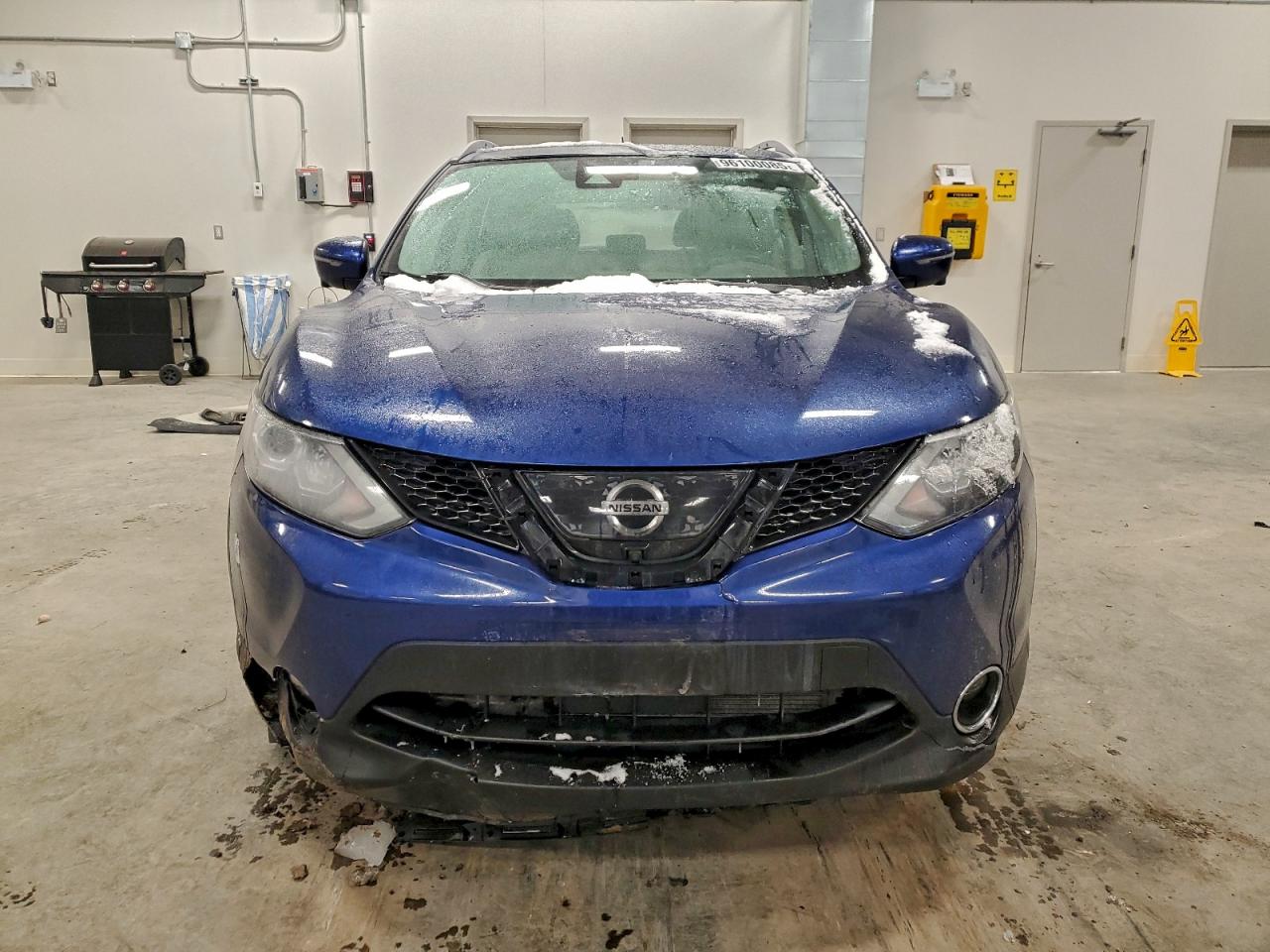 NISSAN ROGUE SPORT S