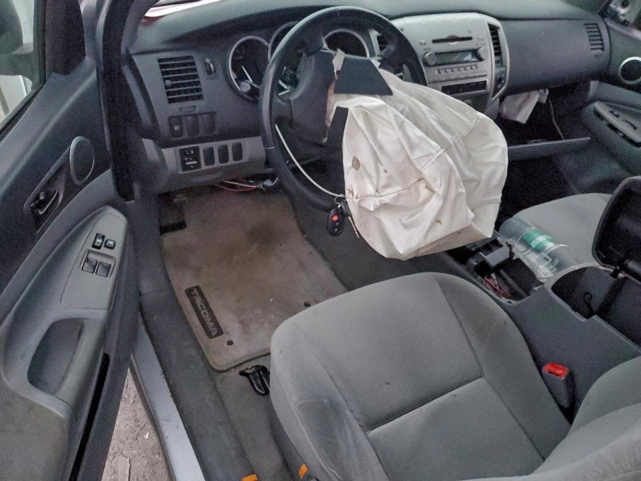 Lot #3311696273 2005 TOYOTA TACOMA ACC