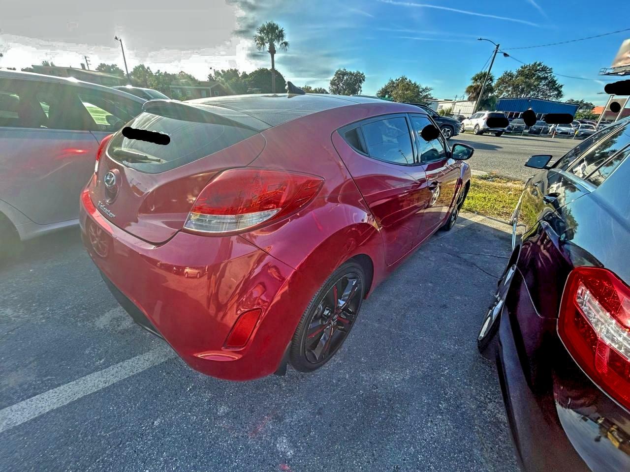 HYUNDAI VELOSTER