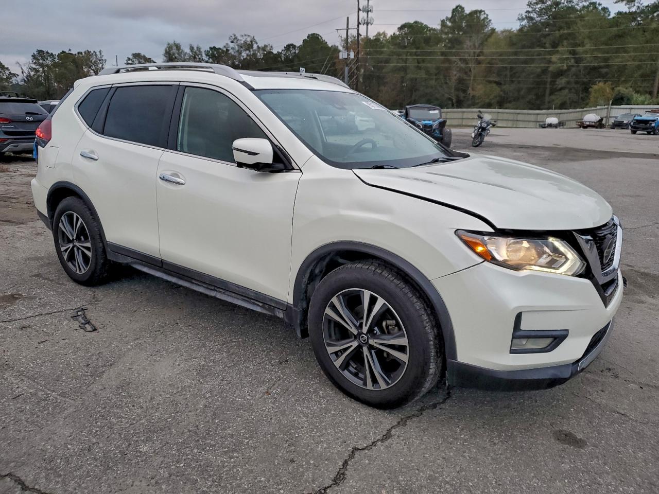 NISSAN ROGUE S
