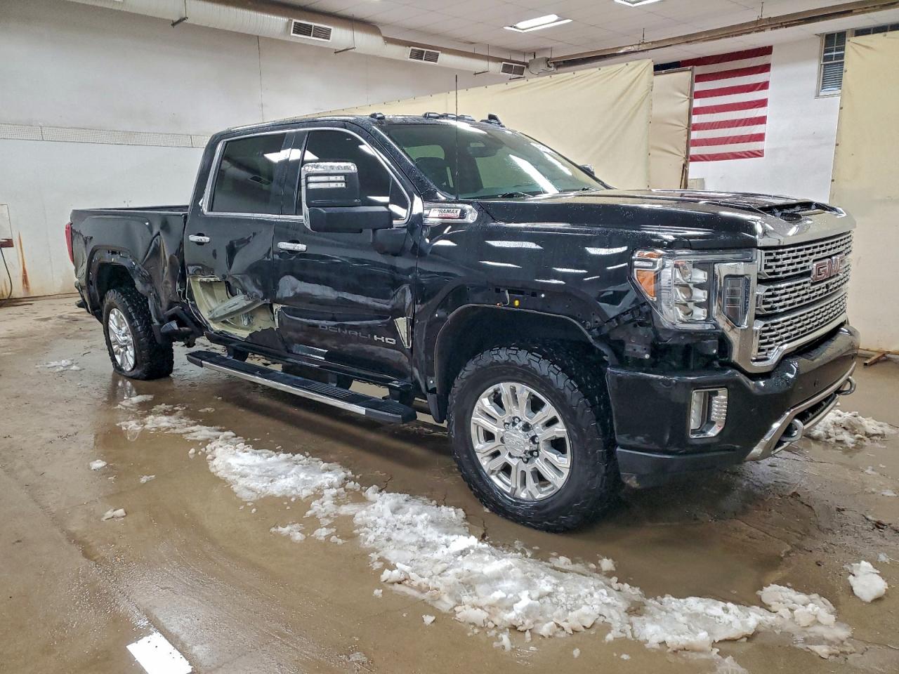 GMC SIERRA K2500 DENALI