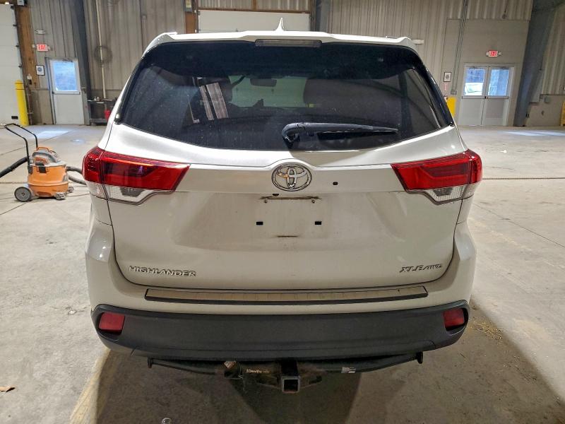 2017 TOYOTA HIGHLANDER #3301940467