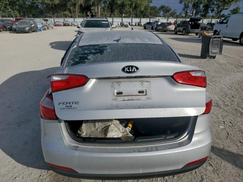 2016 KIA FORTE LX #3310383997