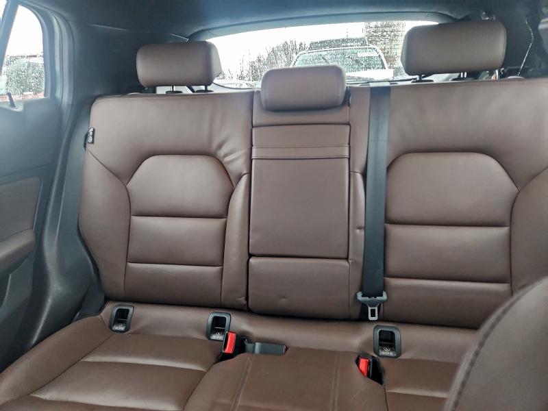 2019 INFINITI QX30 LUXE #3319006340