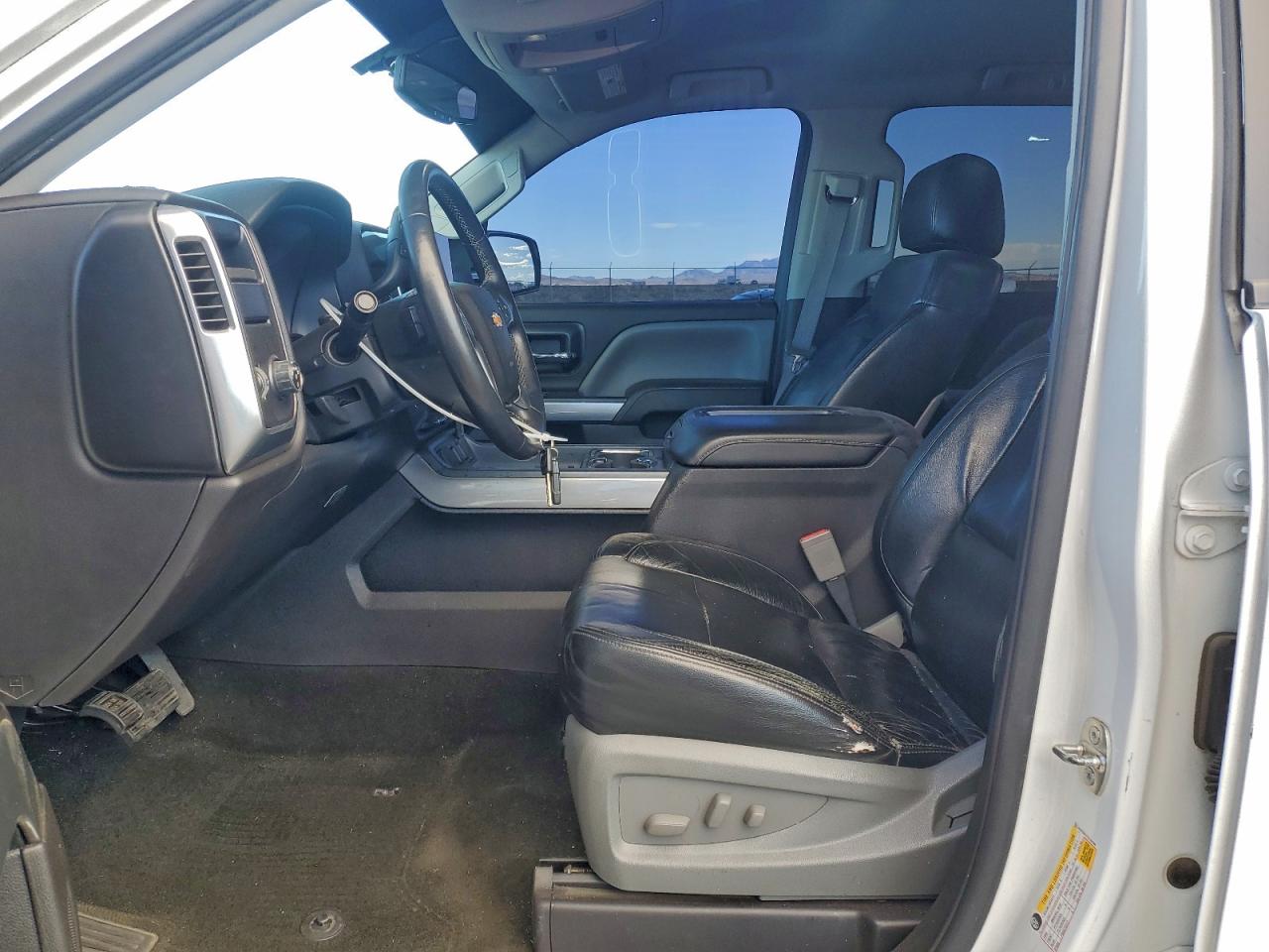 CHEVROLET SILVERADO C1500 LT