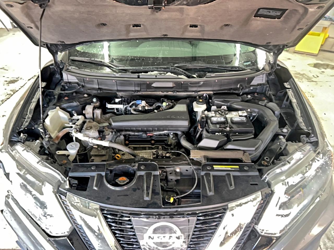 Lot #3302734053 2017 NISSAN ROGUE SV