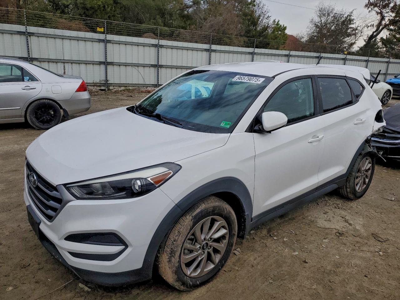 HYUNDAI TUCSON SE