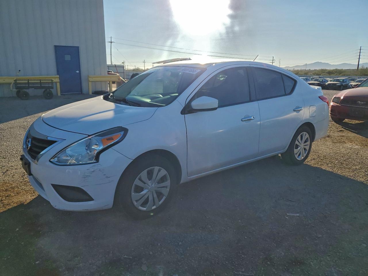 Lot #3315942104 2018 NISSAN VERSA S