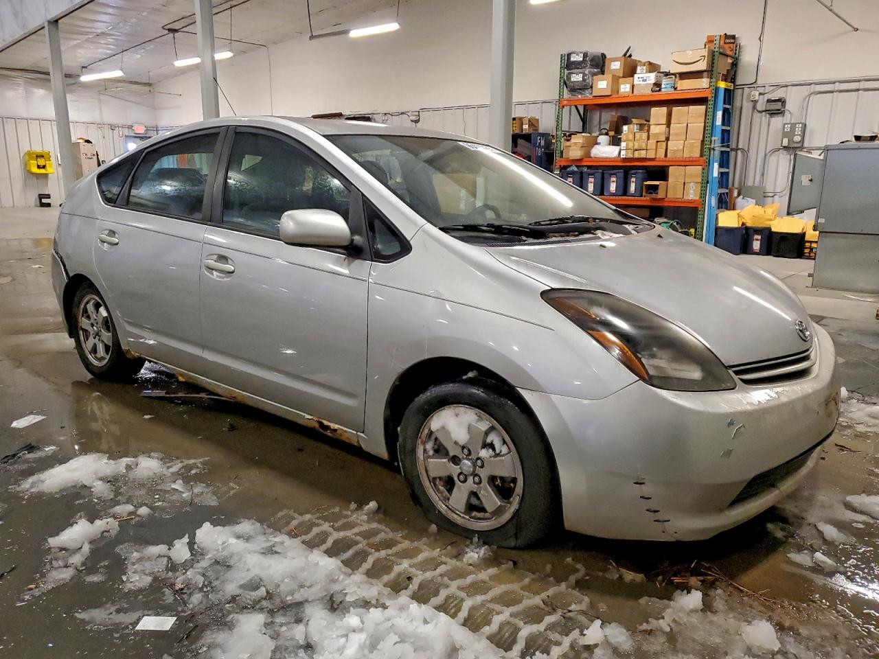 Lot #3319055301 2004 TOYOTA PRIUS