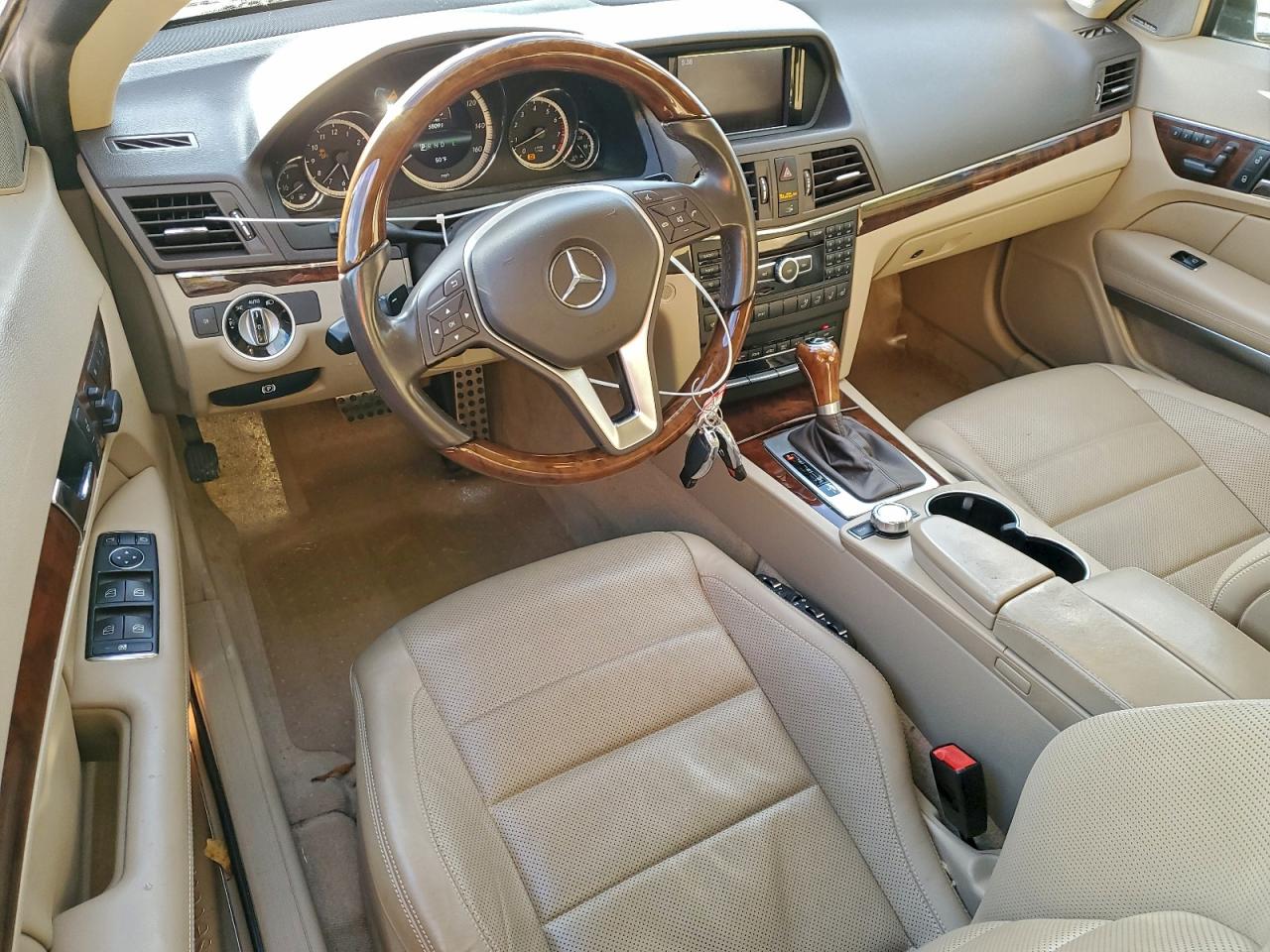 MERCEDES-BENZ E-CLASS 550