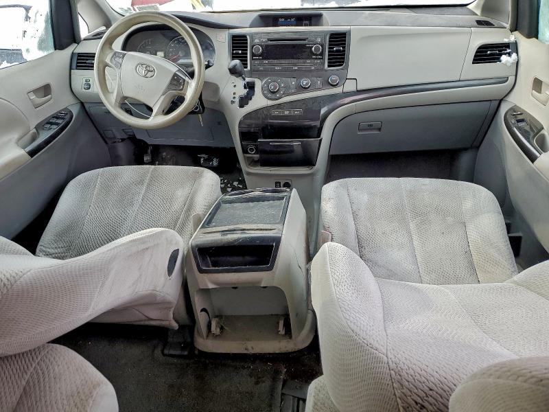 2011 TOYOTA SIENNA LE #3302653087