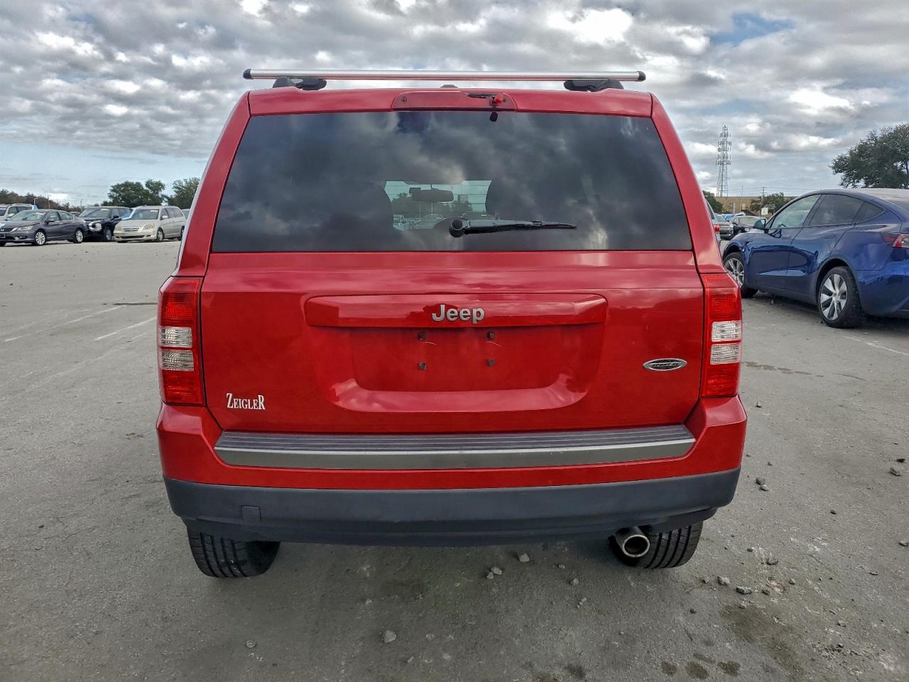 Lot #3315909138 2016 JEEP PATRIOT SP