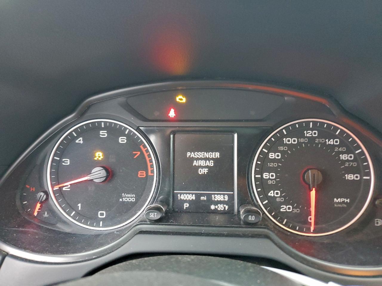 AUDI Q5 PREMIUM PLUS