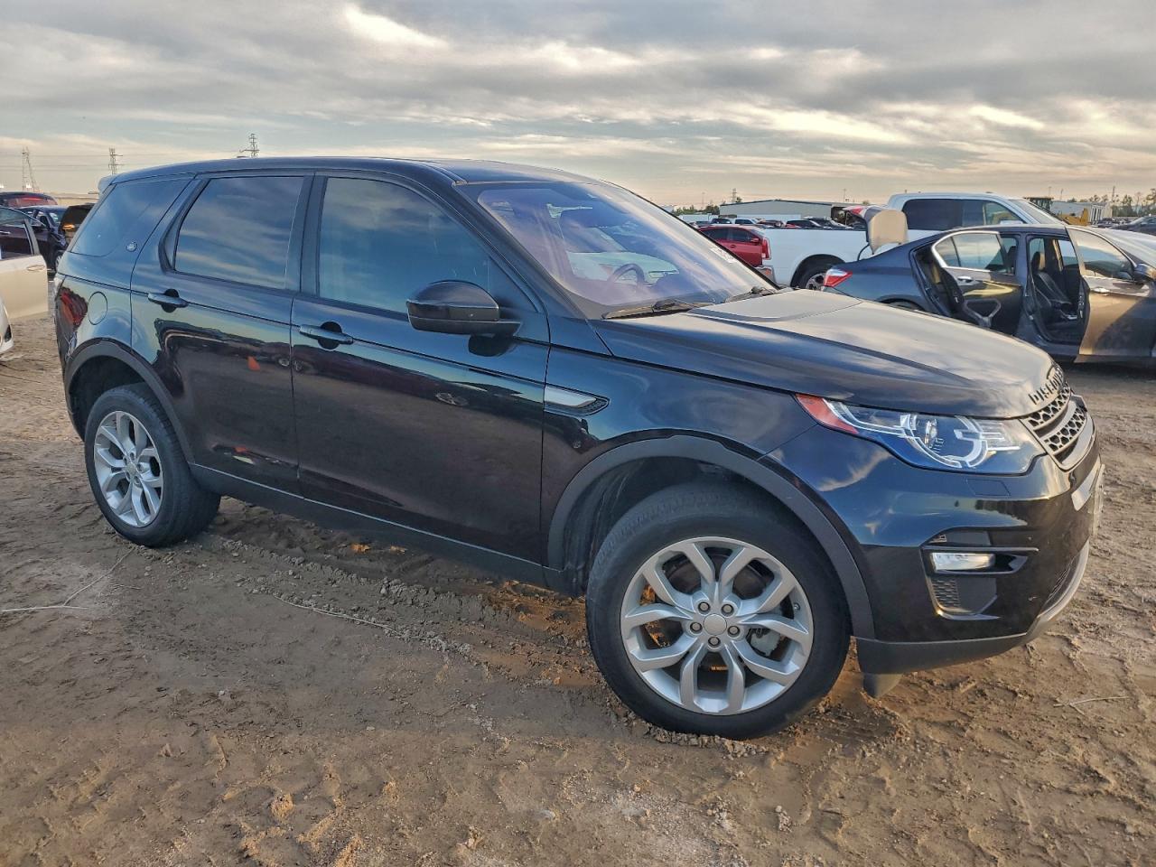 LAND ROVER DISCOVERY SE