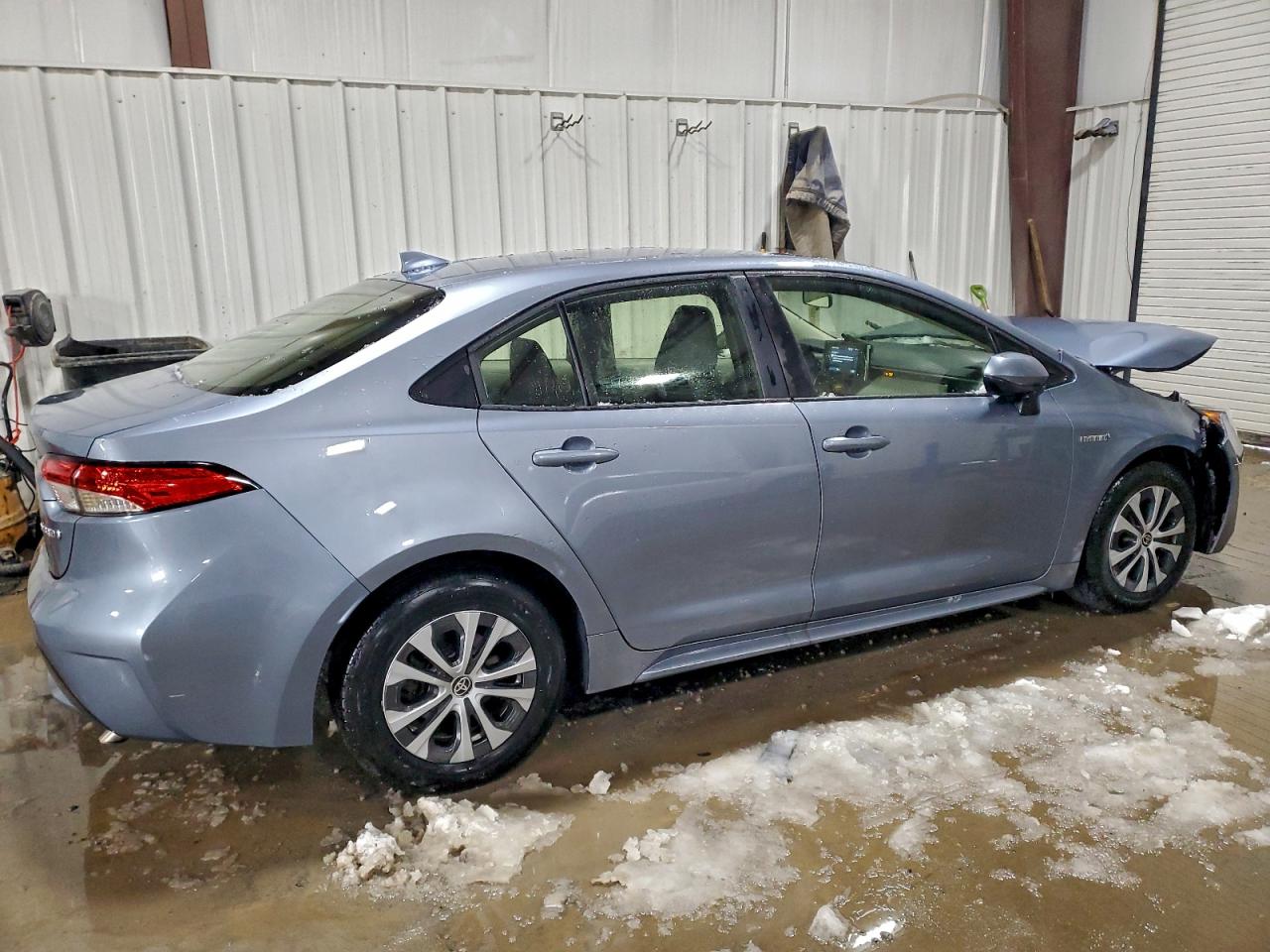 Lot #3311722253 2020 TOYOTA COROLLA LE