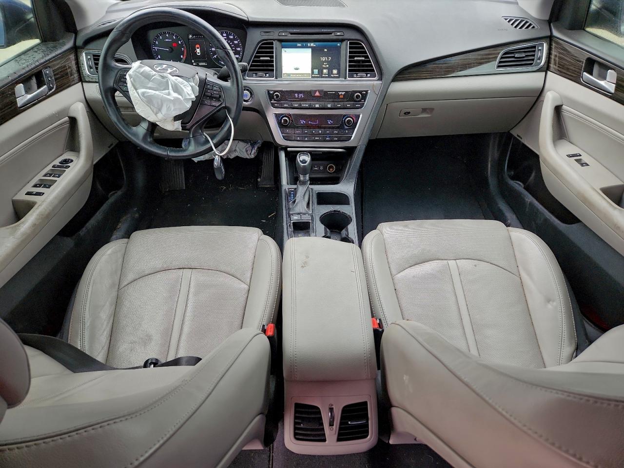 HYUNDAI SONATA SPORT