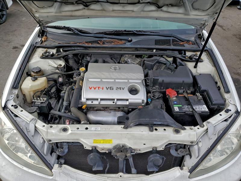 2004 TOYOTA CAMRY LE #3310627884