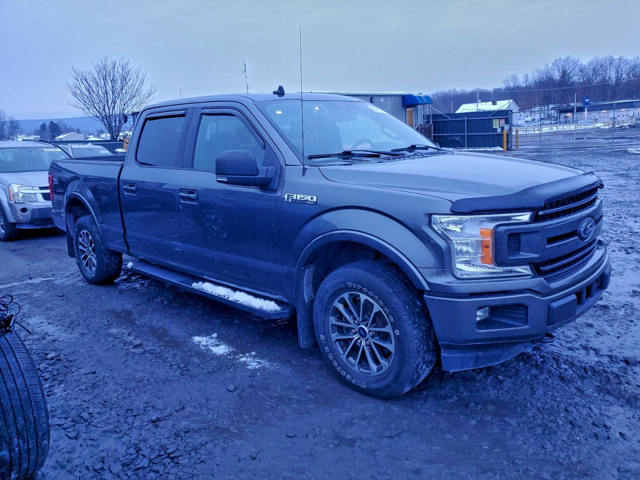 FORD F-150 SUPERCREW
