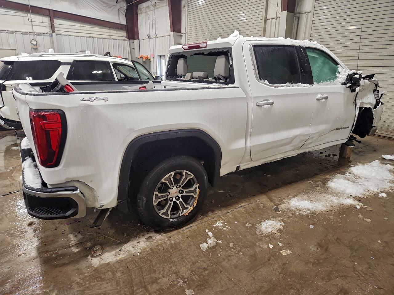 GMC SIERRA K1500 SLT