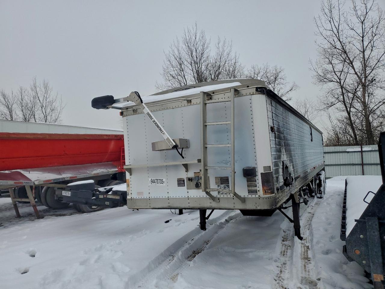 Lot #3311472241 2011 TIMPTE HOPPER BOT