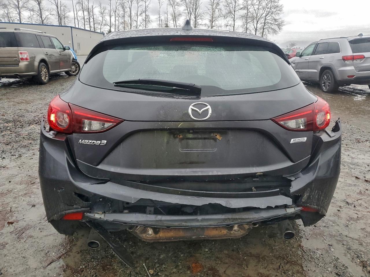 MAZDA 3 GRAND TOURING