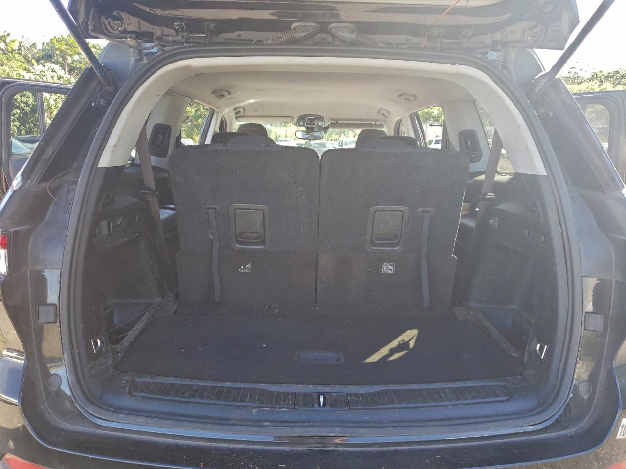 JEEP GRAND CHEROKEE L LAREDO