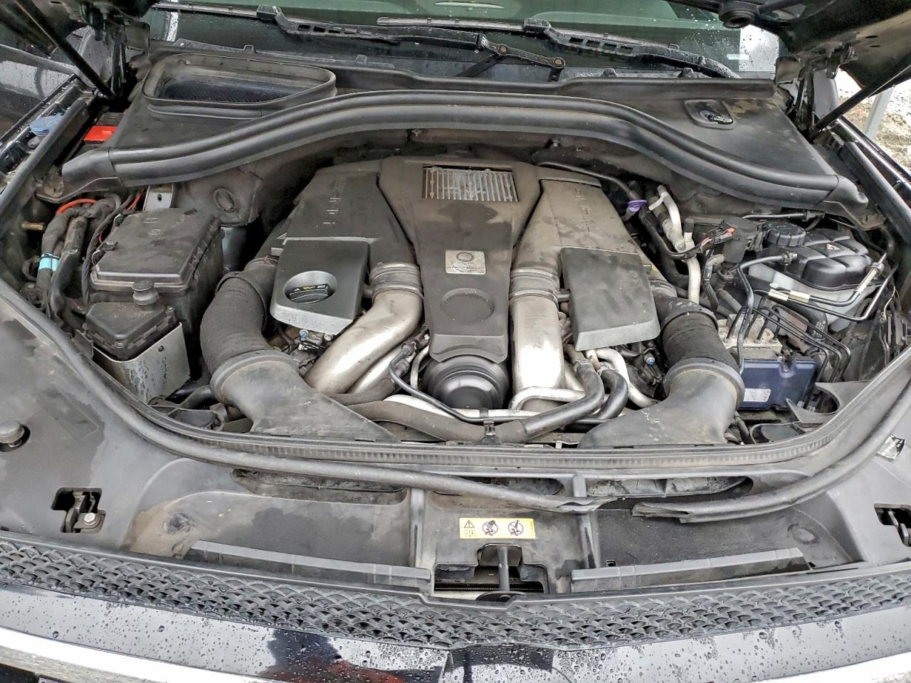 MERCEDES-BENZ GL-CLASS 63 AMG