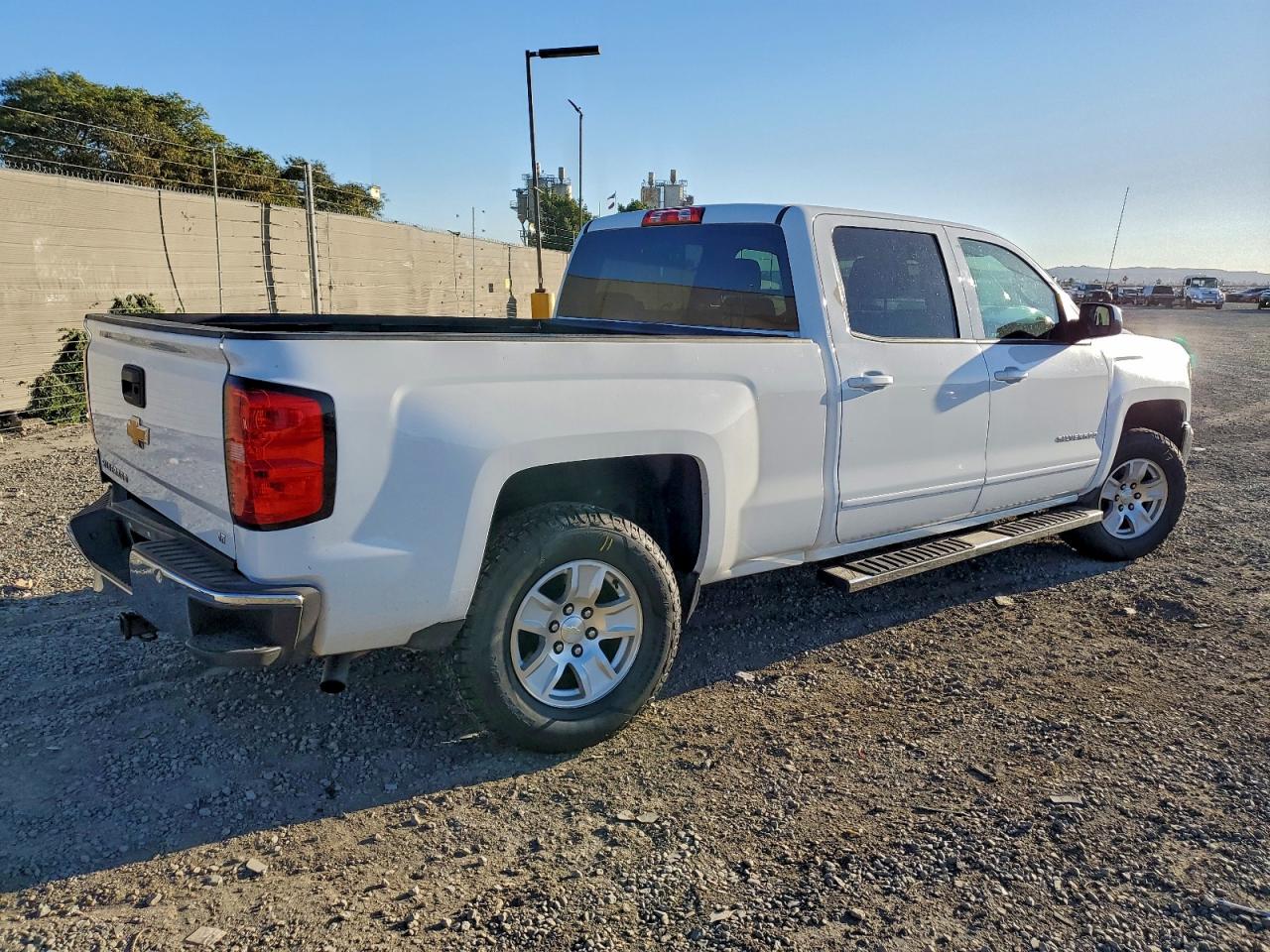 CHEVROLET SILVERADO C1500 LT