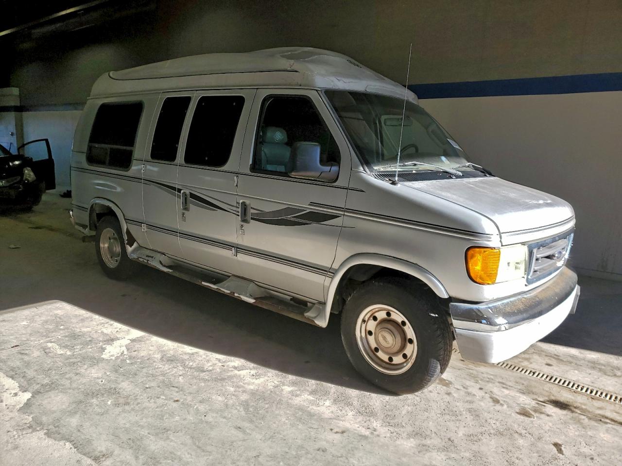 Lot #3316794454 2004 FORD ECONOLINE