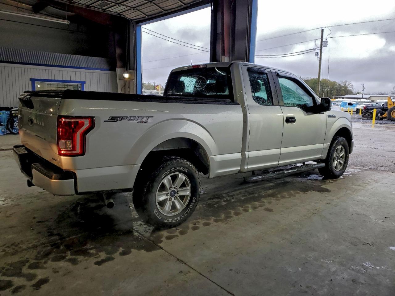 Lot #3311549237 2016 FORD F150 SUPER