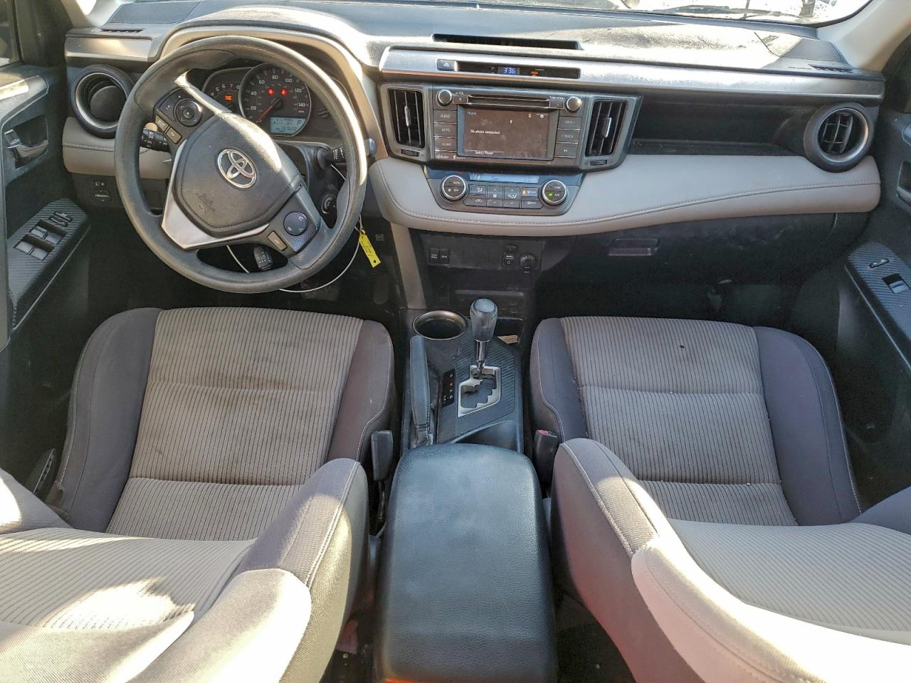 TOYOTA RAV4 XLE