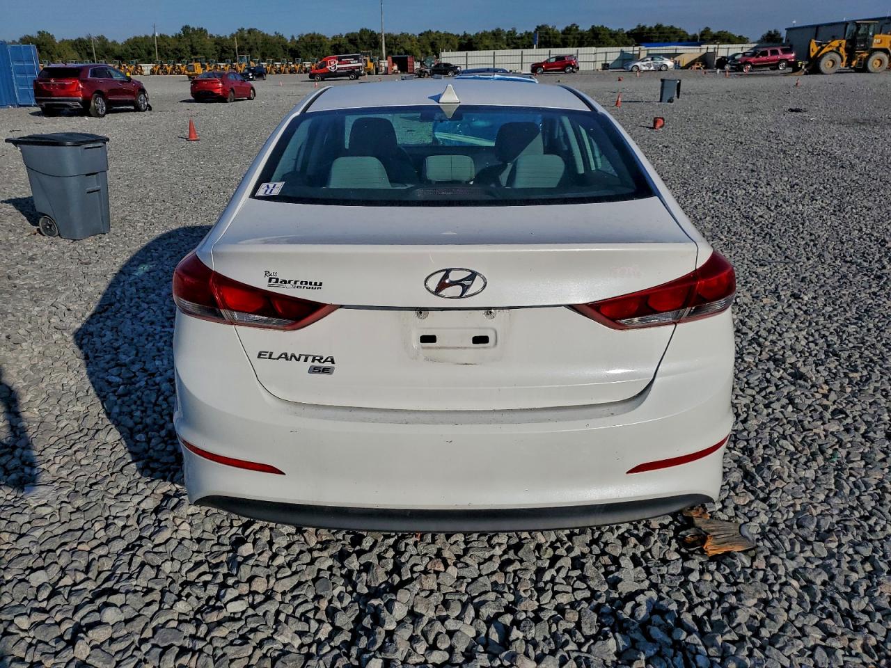 Lot #3305422465 2017 HYUNDAI ELANTRA SE