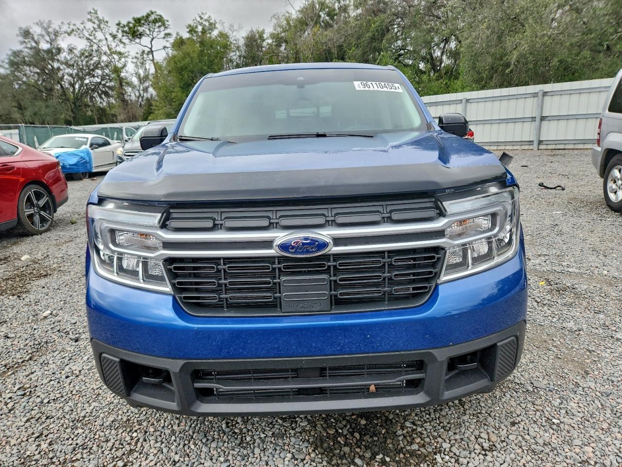 FORD MAVERICK LARIAT