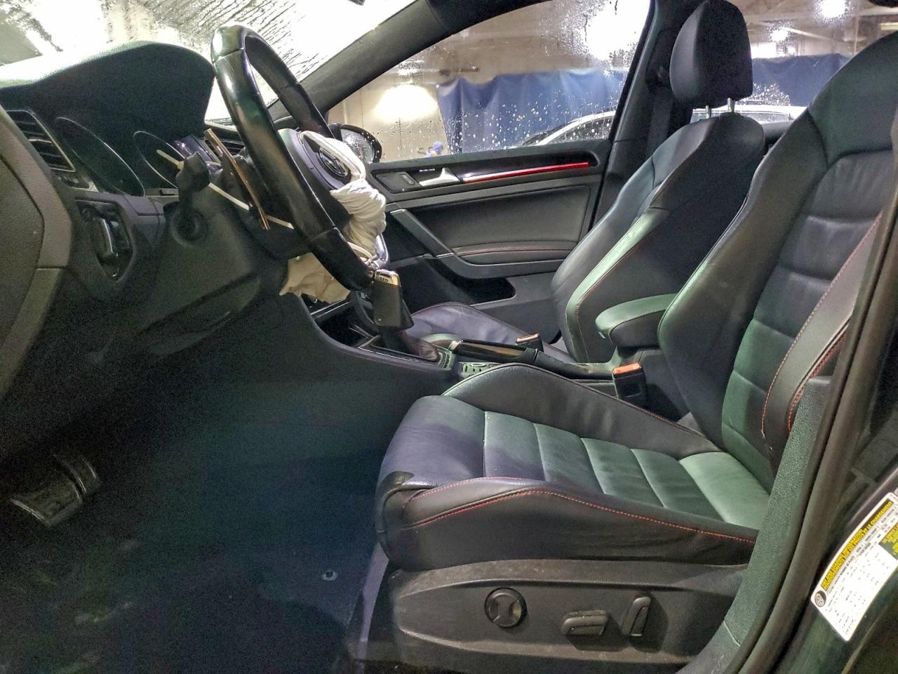 VOLKSWAGEN GOLF GTI S/SE