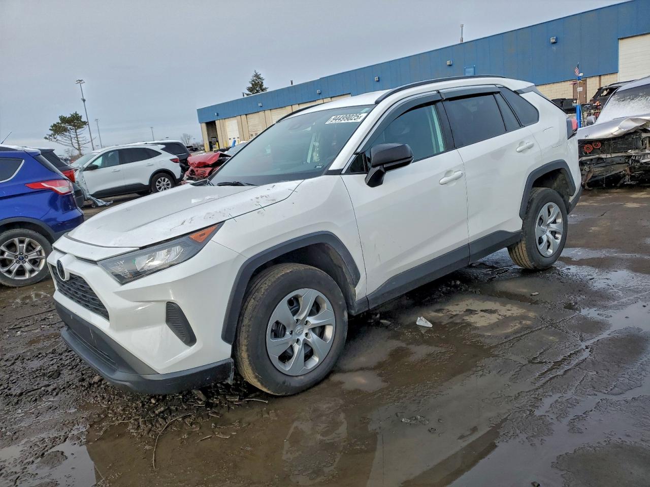 TOYOTA RAV4 LE