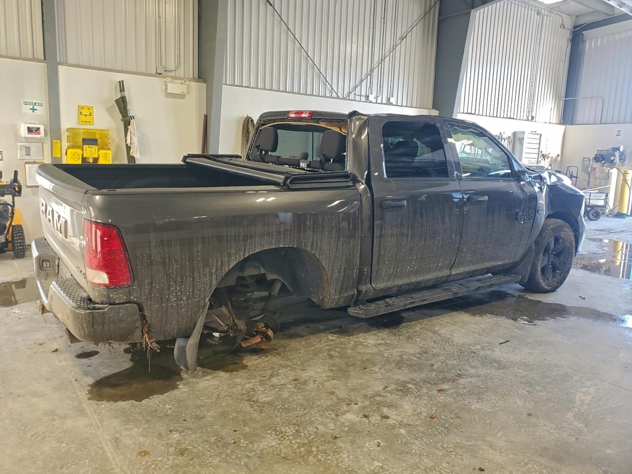 RAM 1500 TRADESMAN