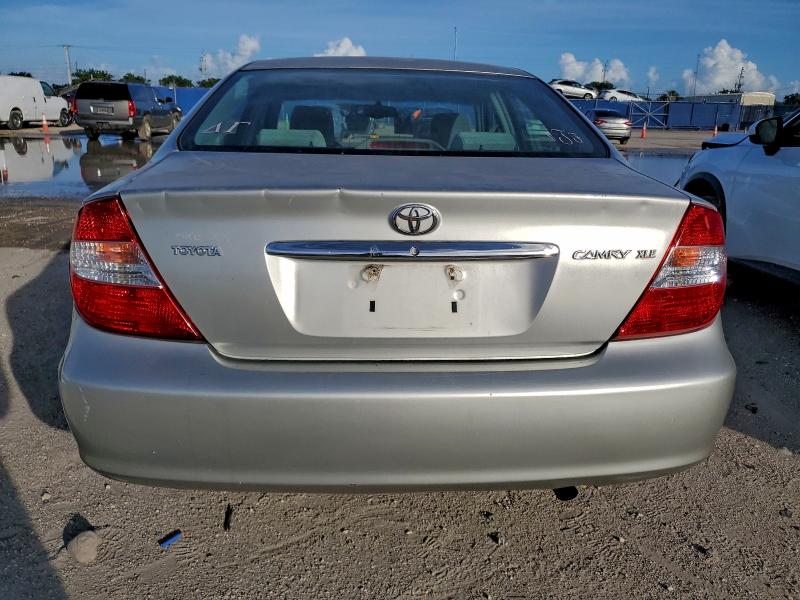 2004 TOYOTA CAMRY LE #3302878924