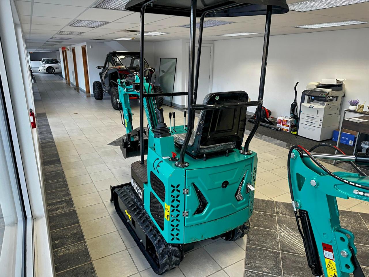 Lot #3312446643 2025 CFGINUSTRY CFG40