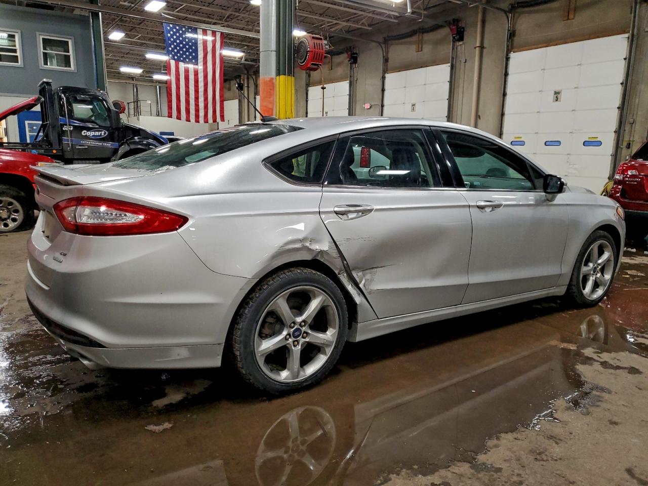 FORD FUSION SE