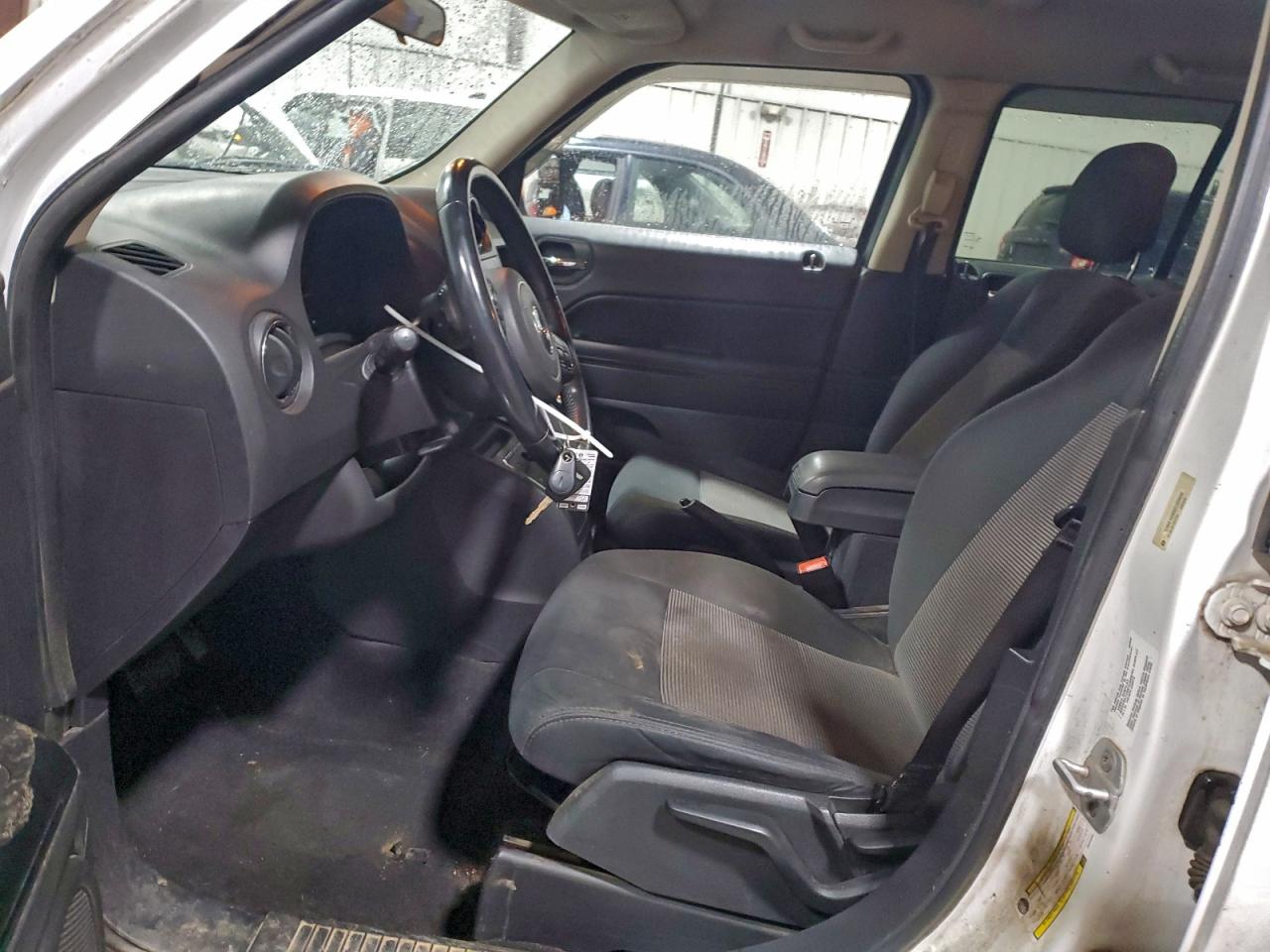 Lot #3309604586 2011 JEEP PATRIOT SP